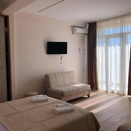Chaki Hotel Ureki Buitenkant foto